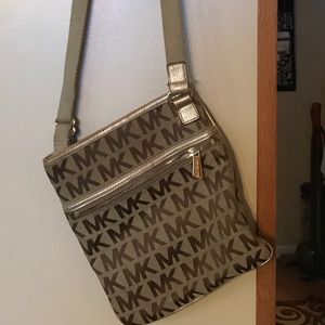 Michael Kors purse